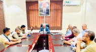 وزير المياه والبيئة يبحث مع منظمة كير تنفيذ مشاريع الصرف الصحي