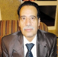 امين عام الاشتراكي يعزي ابناء الفقيد عبد الله الناخبي