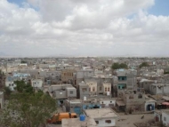 حوطة لحج تشيع طيار وناشط حراكي قتلا برصاص مجهولين والتوتر يخيم على الملاح من جديد