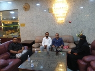 باسم الحاج خلال لقائه بقيادات من منظمة الحزب في حضرموت الأسبوع الماضي- أرشيفية