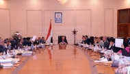 الحكومة تستعرض تقرير اللجنة المكلفة بالتفاوض مع الحوثي وتؤجل مناقشته للغد