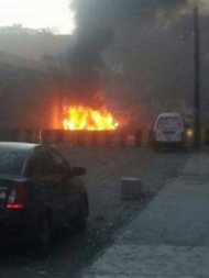 انفجار سيارة مفخخة بالقرب من مقر البنك المركزي بعدن