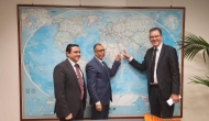 الحكومة اليمنية تبحث مع مسؤول أممي تعزيز الأمن الغذائي في اليمن