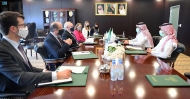 المبعوث الأمريكي يبحث مع السفير السعودي لدى اليمن ملف الأزمة اليمنية